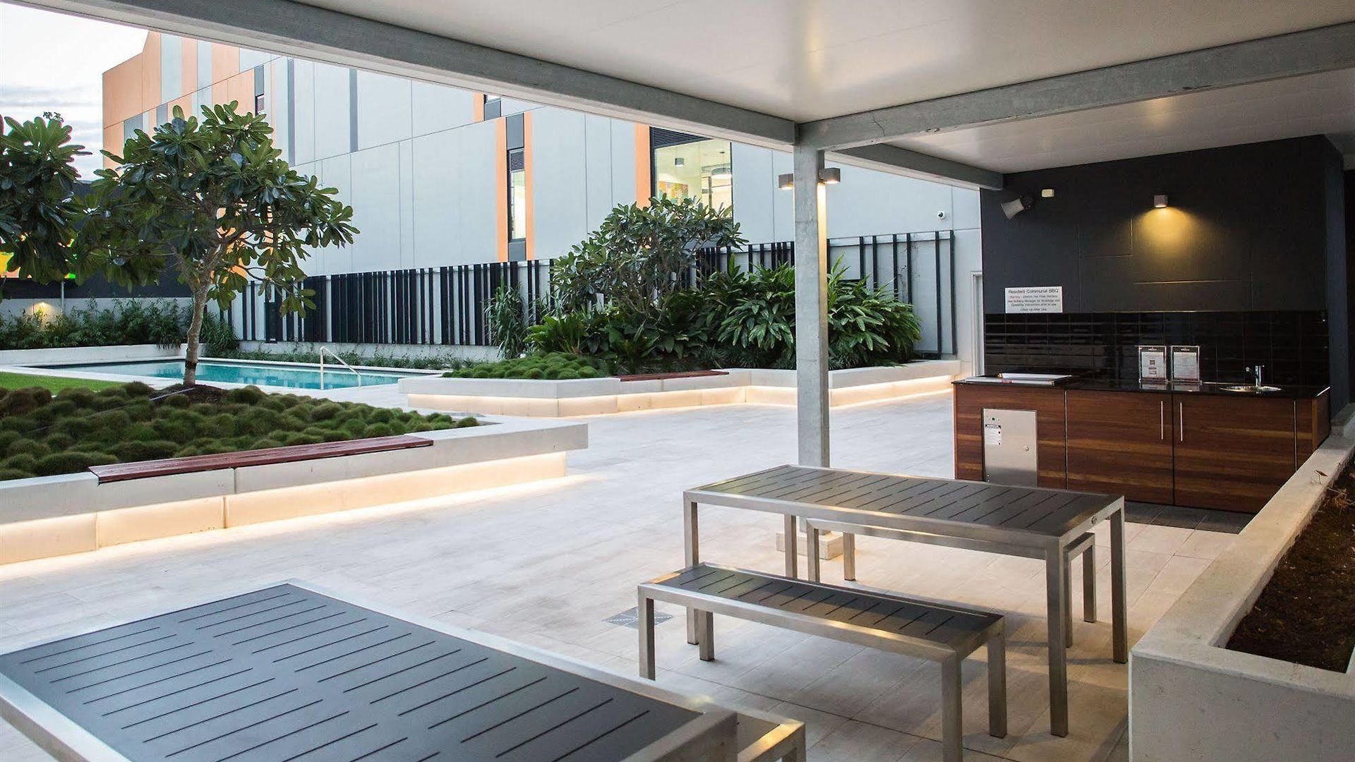 M&a 4* Brisbane