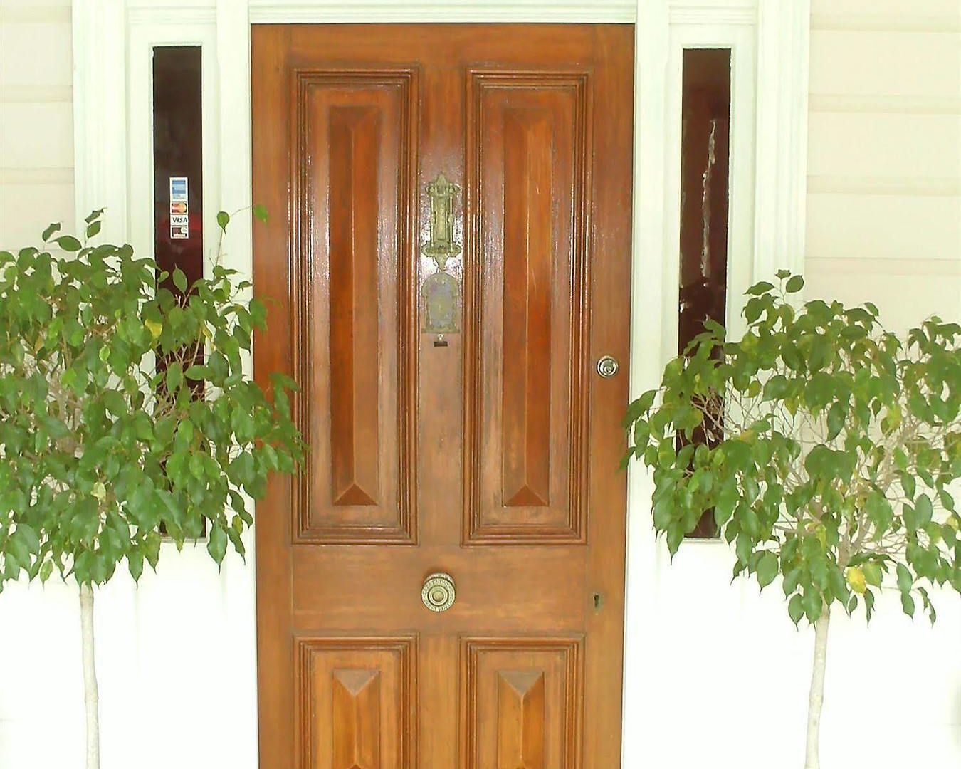 99 Kirkland Bed & Breakfast 3*