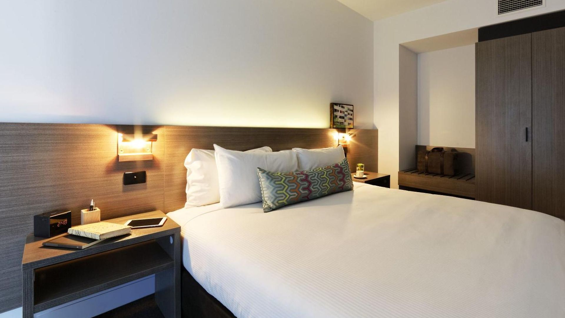 Alpha Mosaic Fortitude Valley 5*