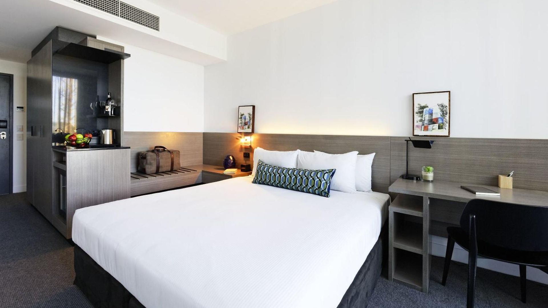 Alpha Mosaic Fortitude Valley Hotel Brisbane