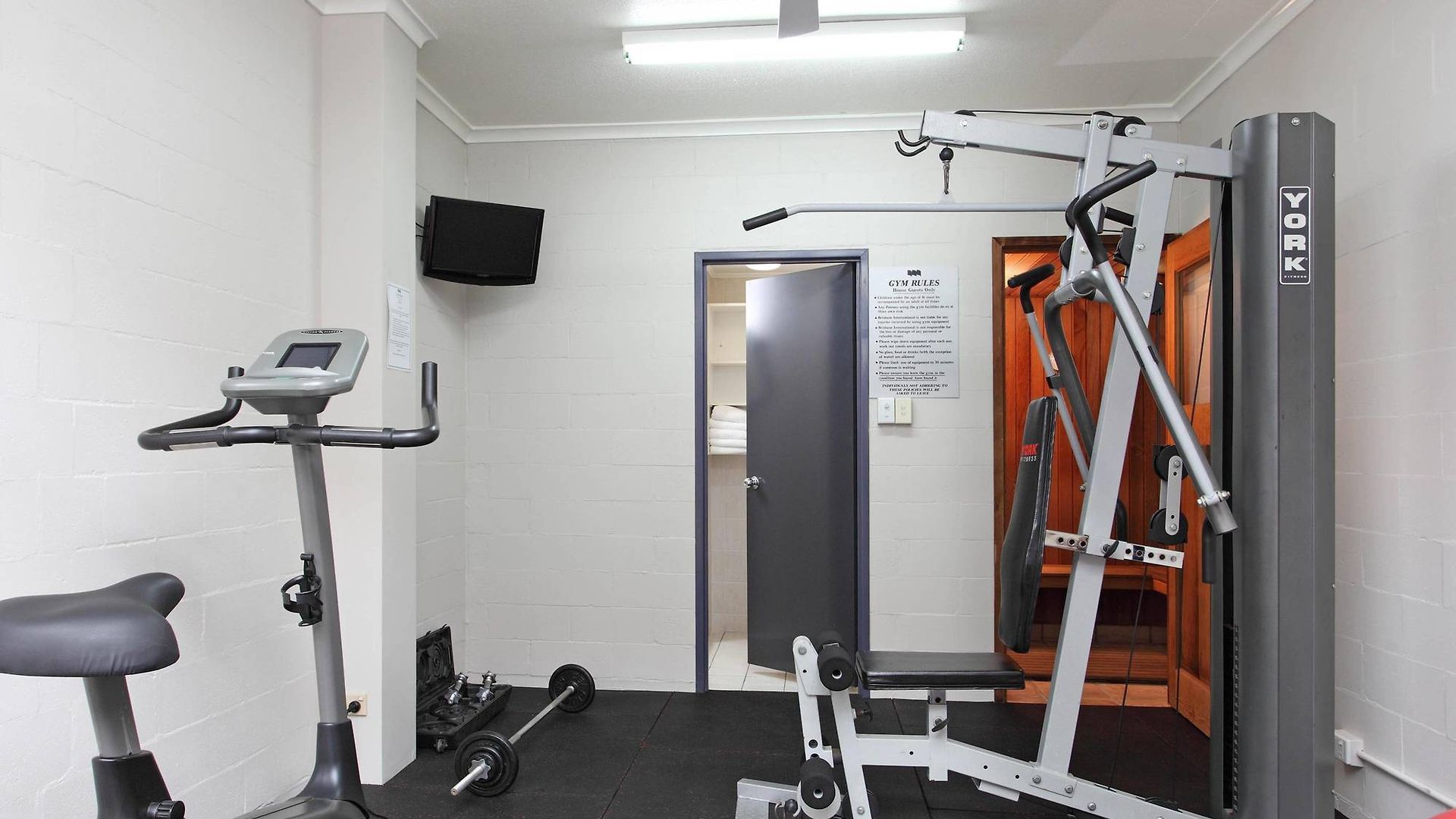 Ramada By Wyndham Windsor Hotel
