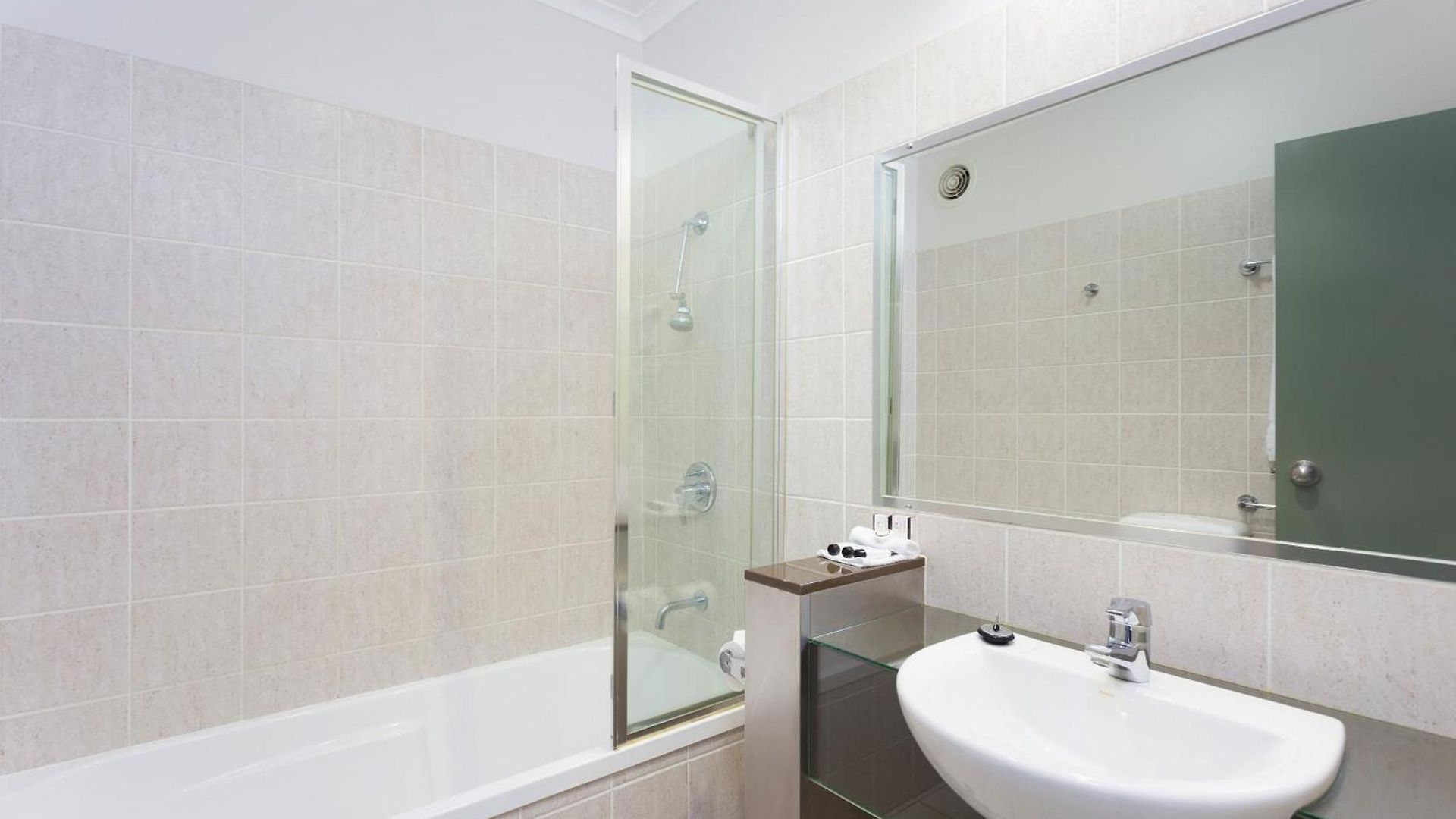 Motel Rocklea International 4*