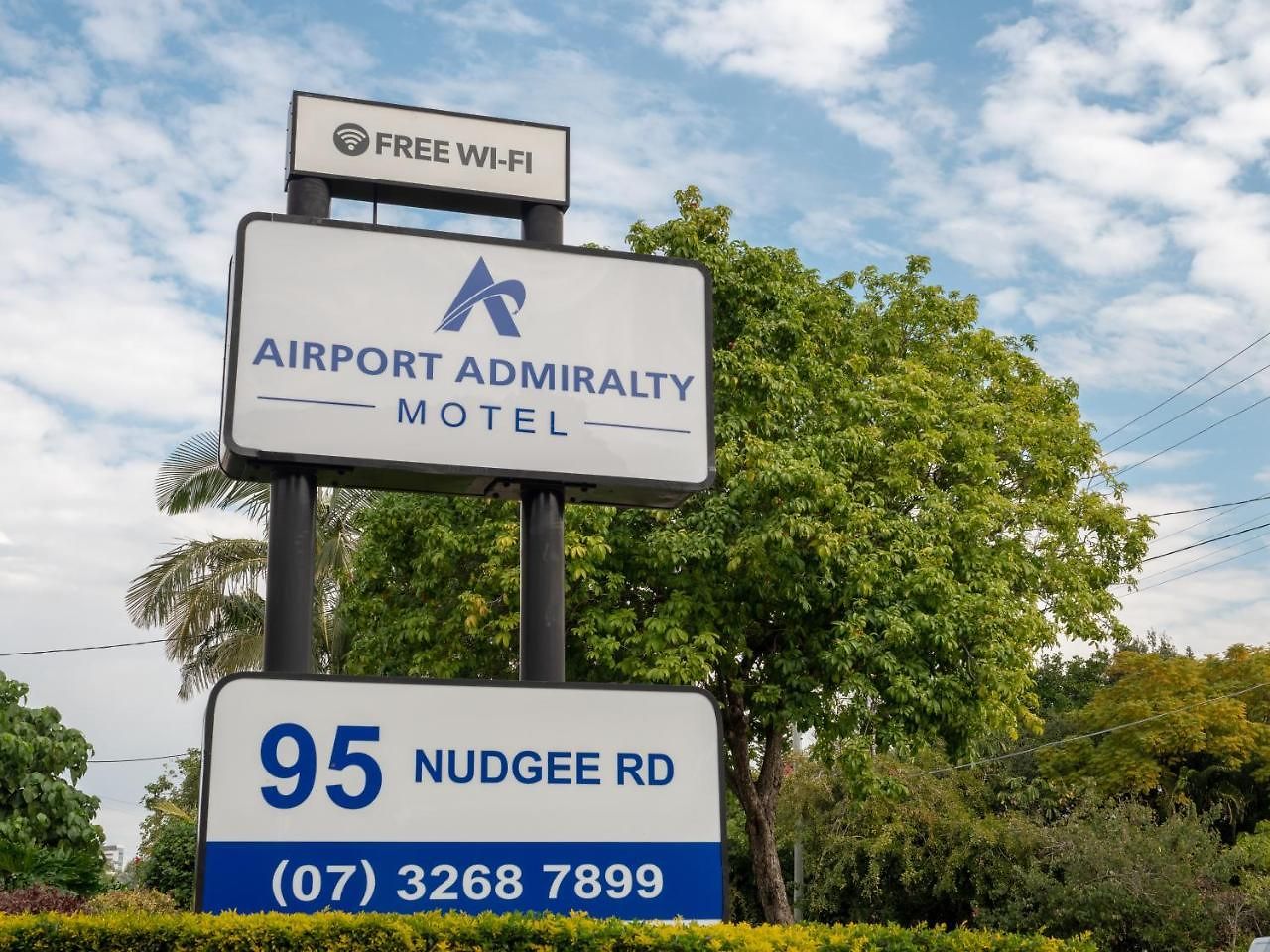 Airport Admiralty 3*
