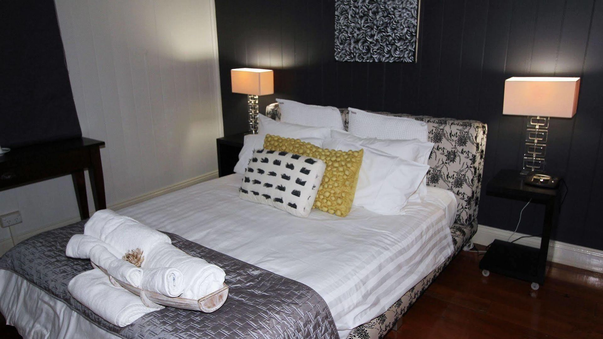 Bed & Breakfast One Thornbury 4*