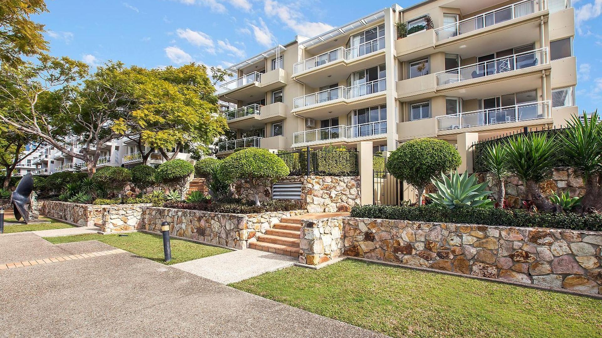 Bridgewater Terraces 4*