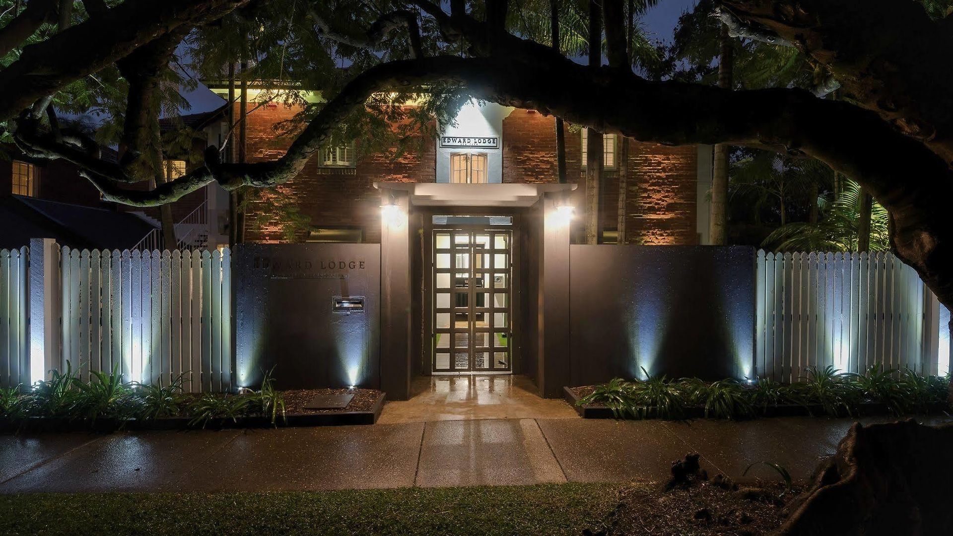 Bed & Breakfast Edward New Fam Brisbane