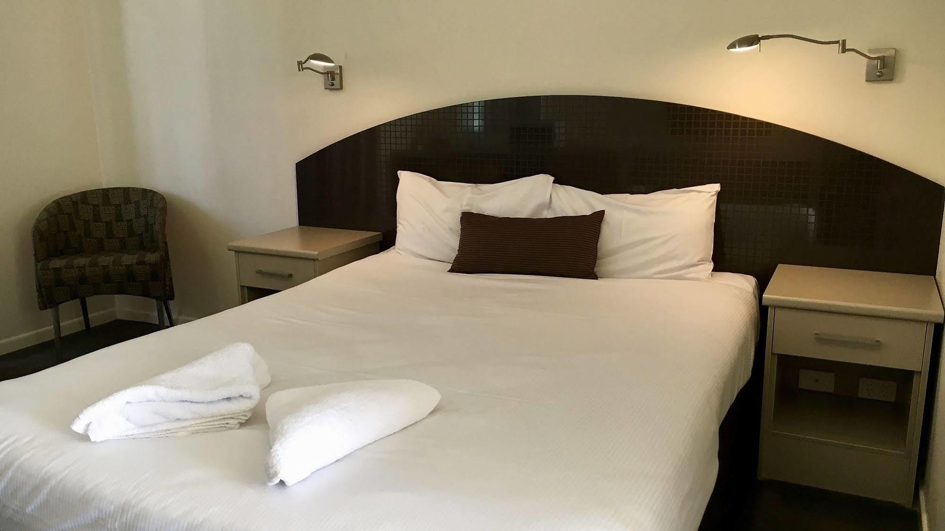 Hotel The Waterloo Bay Brisbane