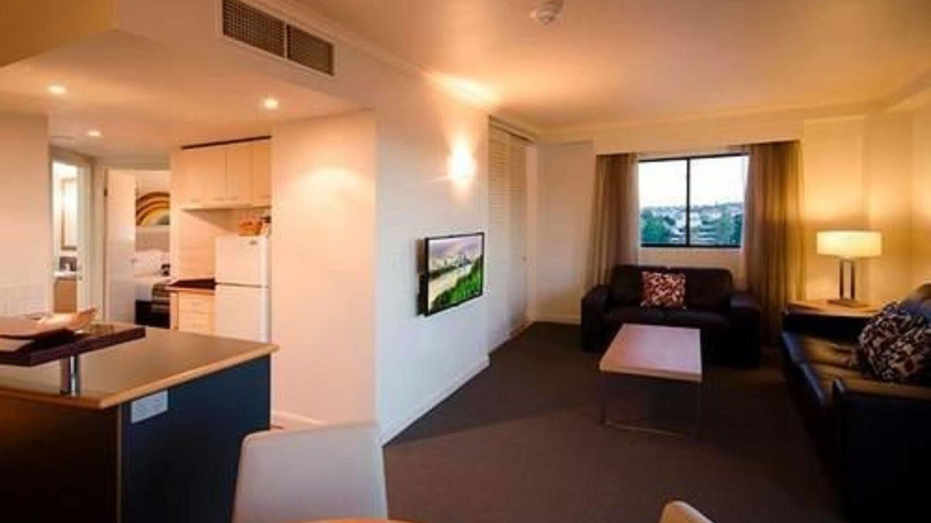 Aparthotel Cosmo 4*