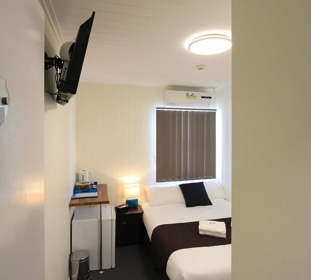 The Cliff House 3*