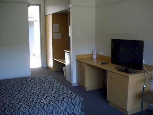 Salisbury Brisbane