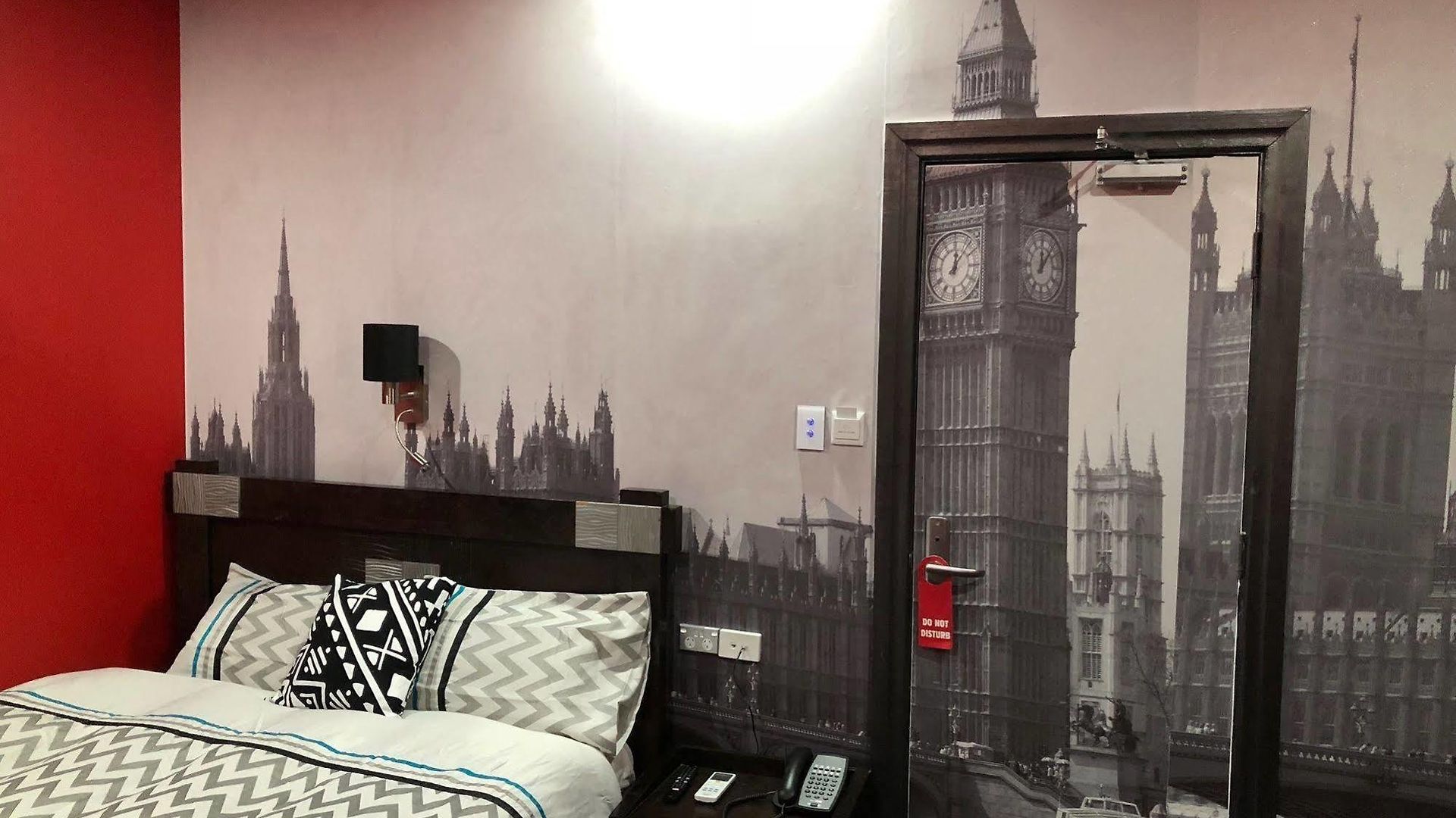 Amelia Boutique Hotel 4*