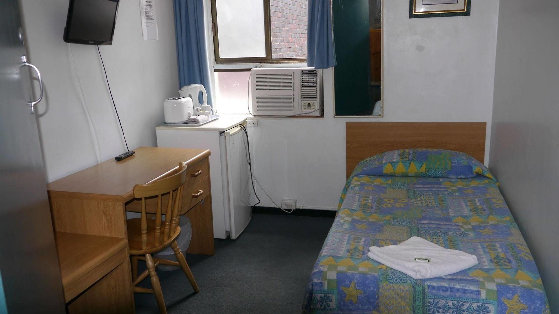 Acacia Inner City Bed & Breakfast 3*