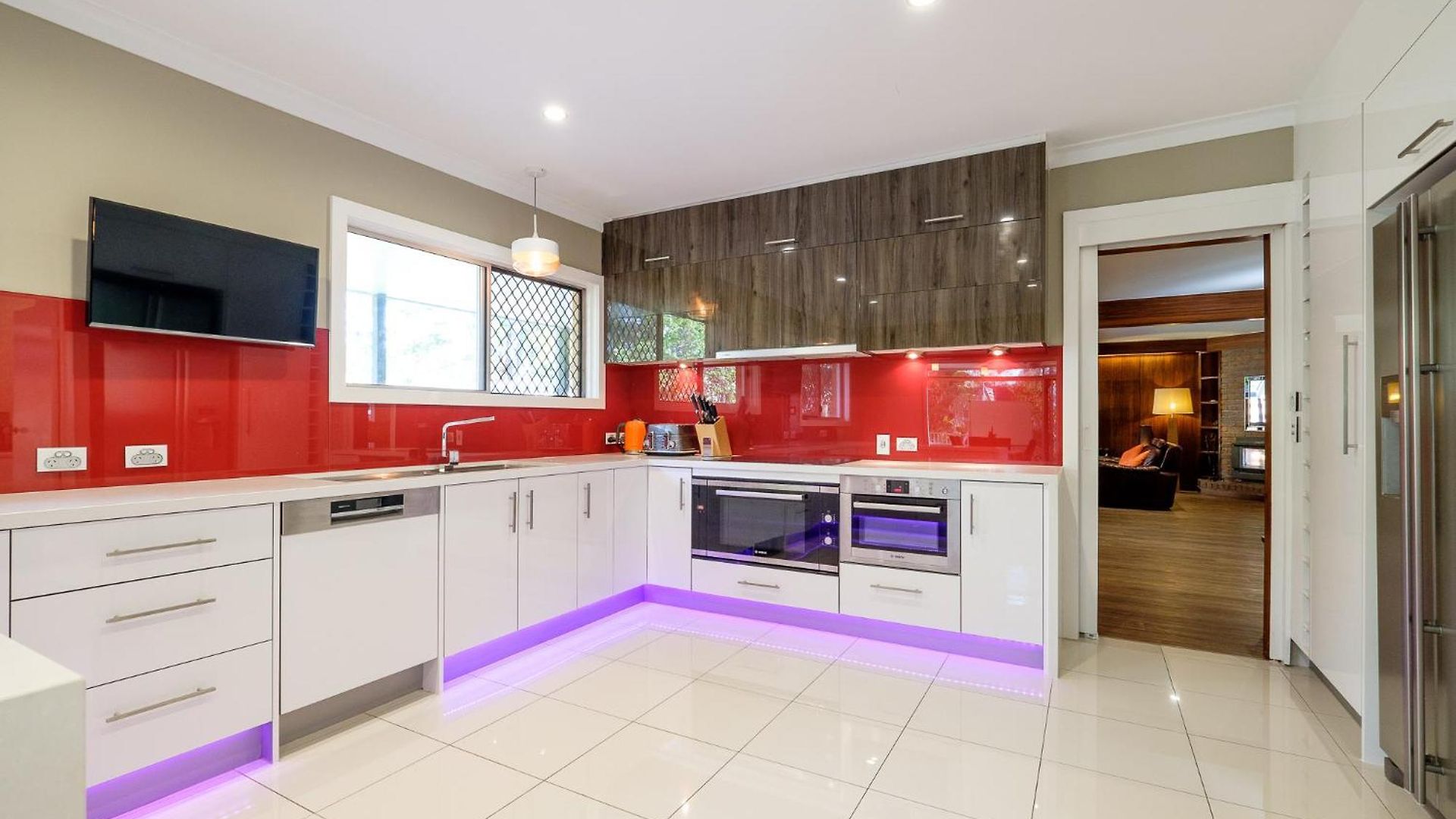 Spacious Hideaway Retreat, Brookfield, *