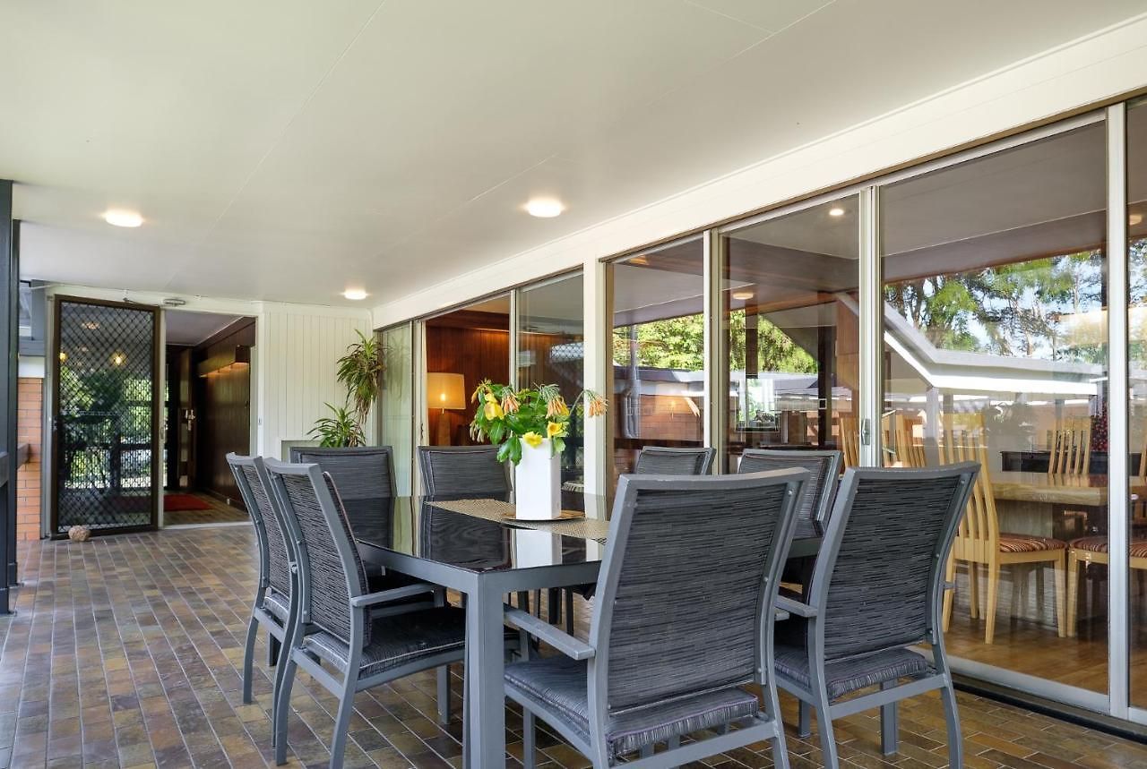 Spacious Hideaway Retreat, Brookfield, * Brisbane