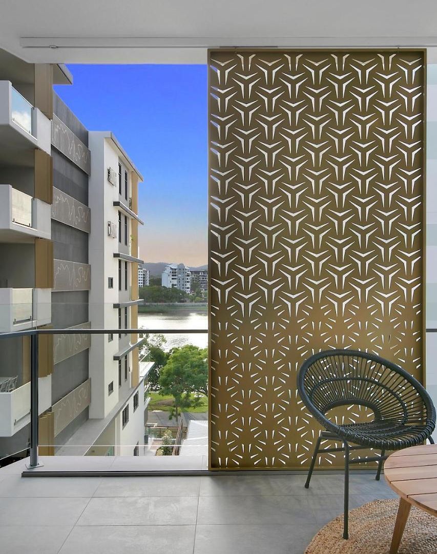 Soko Waterfront West End Aparthotel
