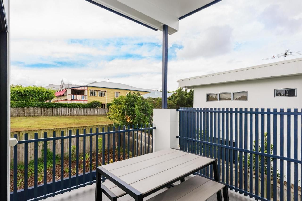 Oxford Steps - Executive 2Br Bulimba Apartment Across From The Park On Oxford St