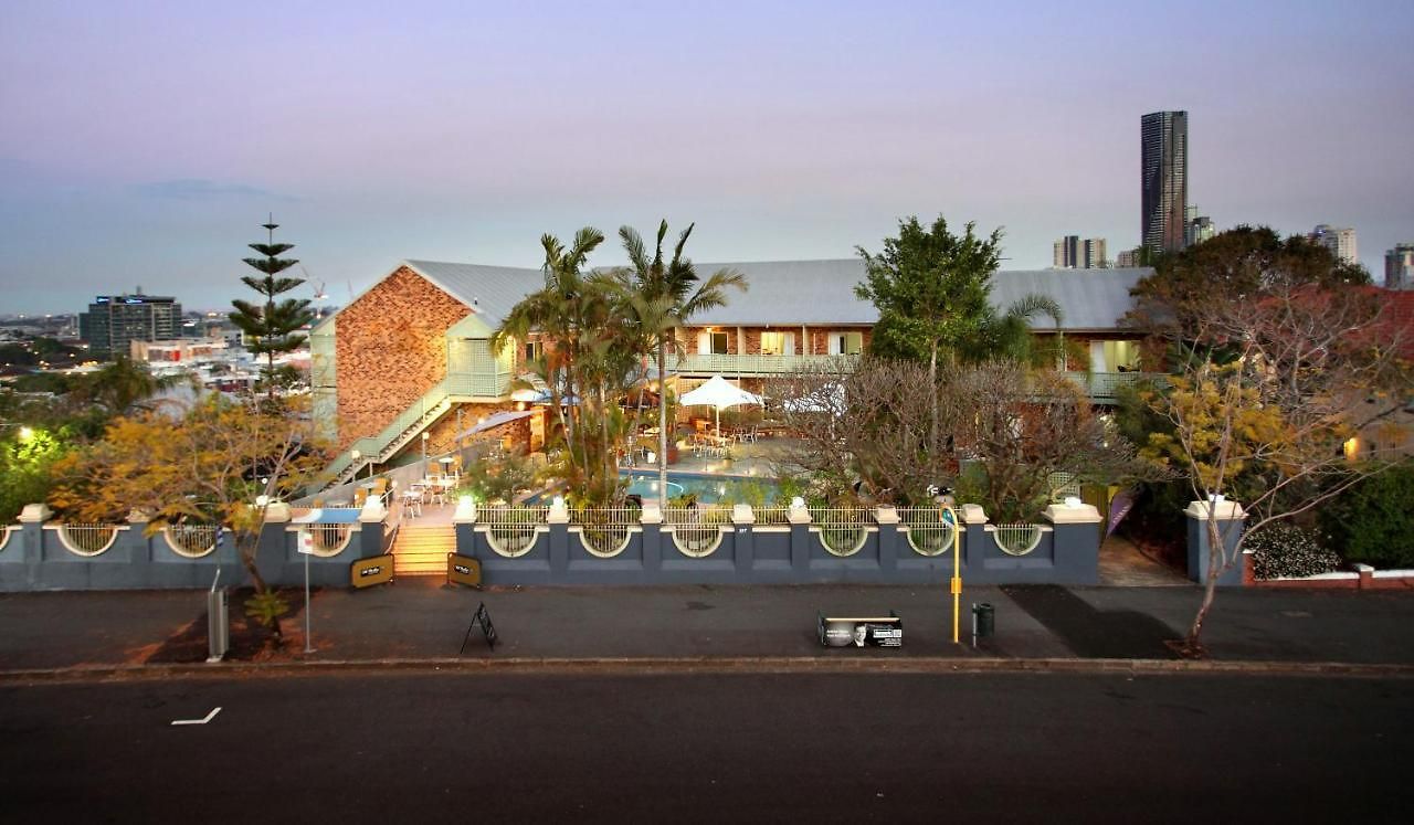 Western Gregory Terrace 4*