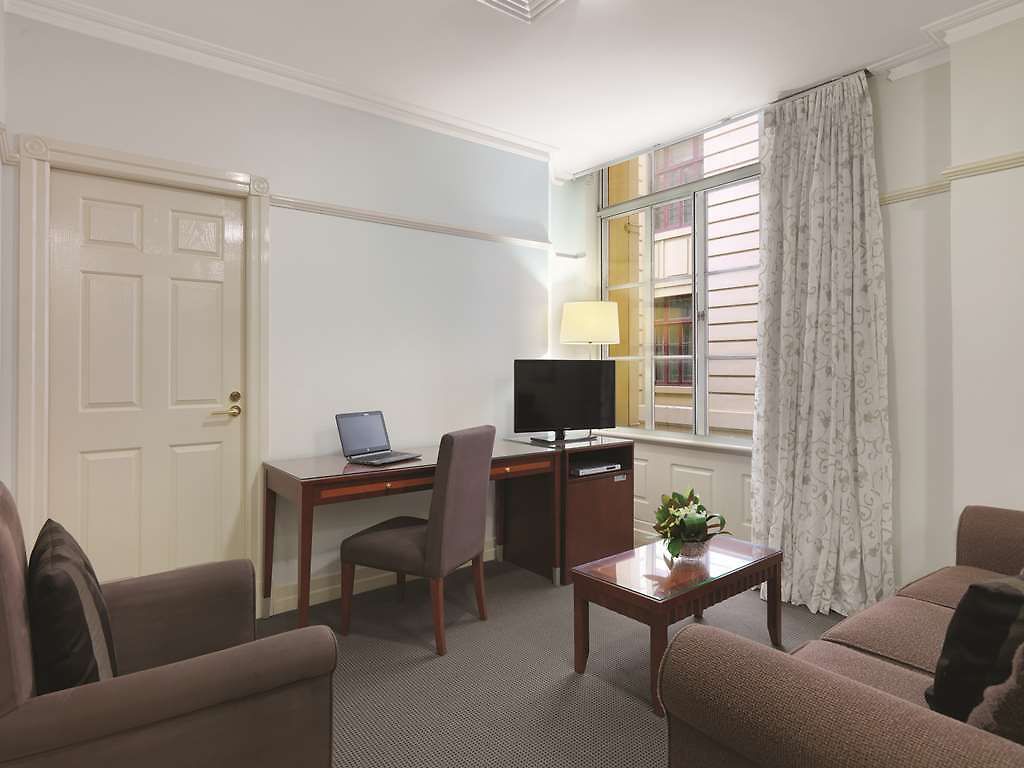 Aparthotel Adina Anzac Square 5*