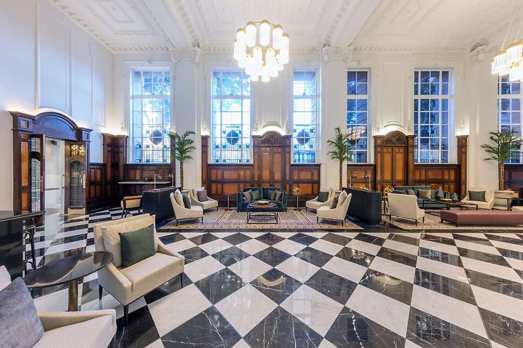 Adina Aparthotel