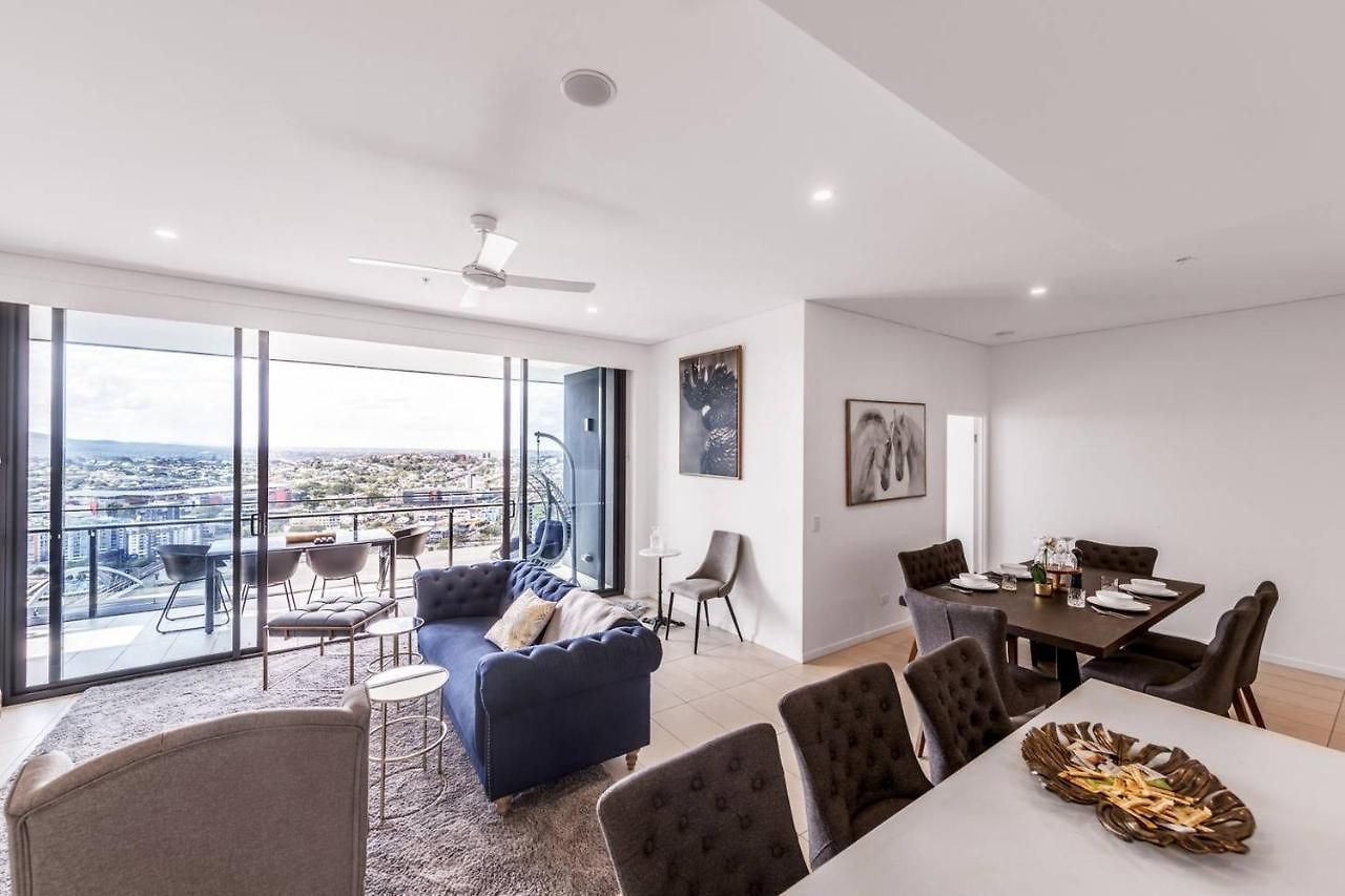 Of The Southbank Ny Fireworks River View Apartment Brisbane