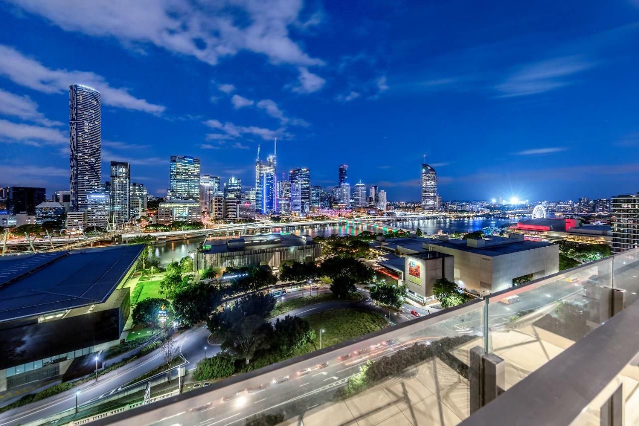 Of The Southbank Ny Fireworks River View * Brisbane