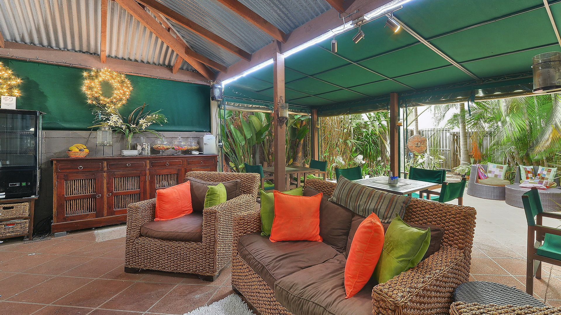 One Thornbury Bed & Breakfast 4*
