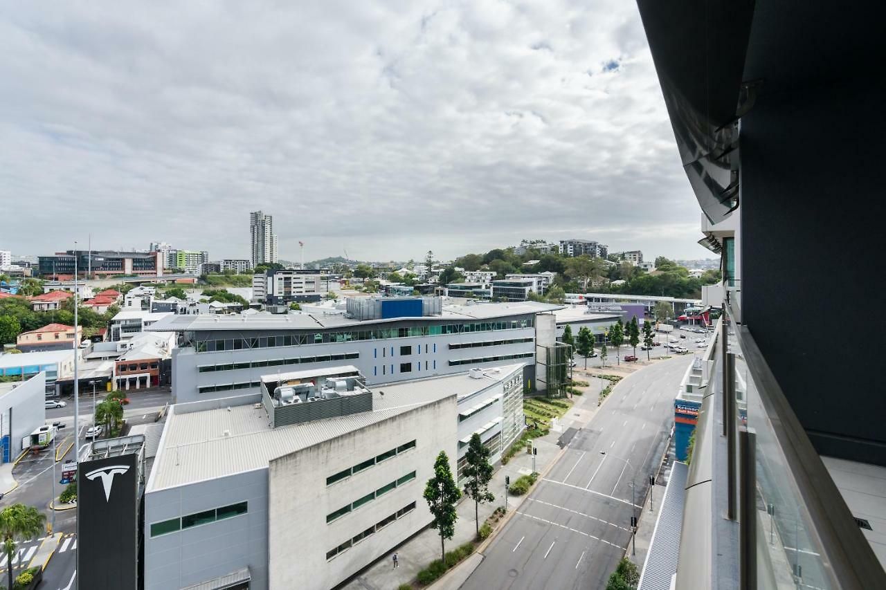 Minimalist & Warming - Close To Cbd And Valley *