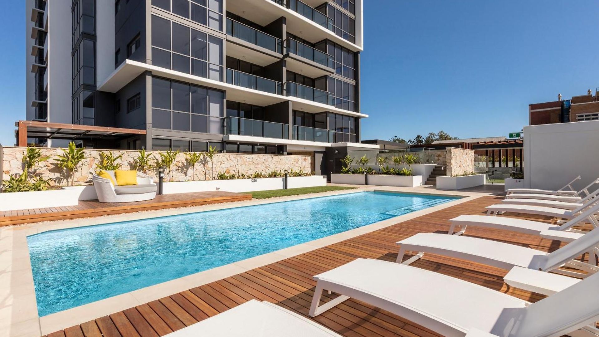 Aparthotel The Milton 4*
