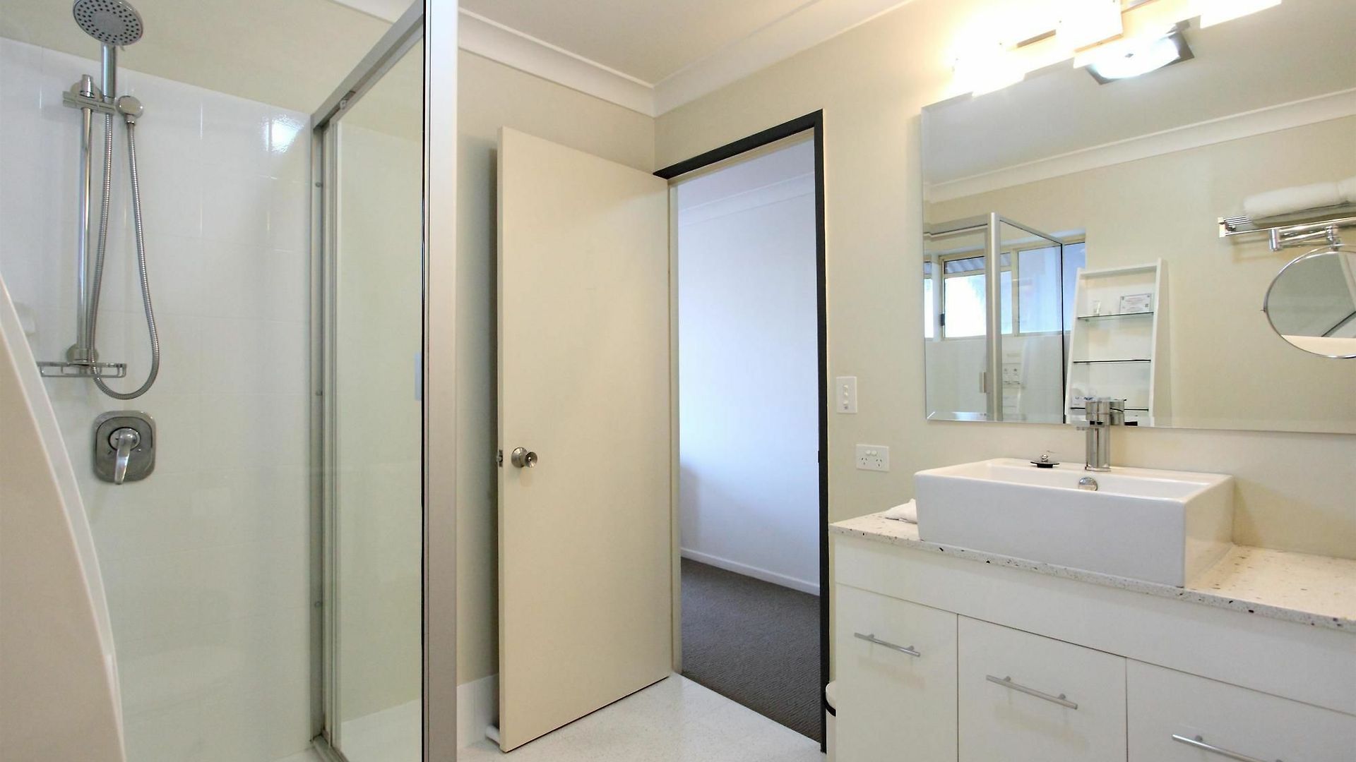 Hotel Western Gregory Terrace 4*