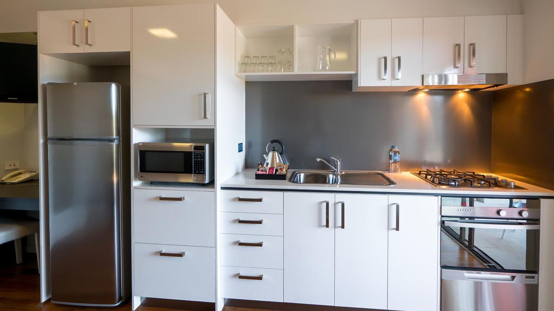 Essence Chermside Aparthotel 4*