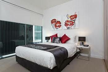 Quattro On Astor By Restt Aparthotel 4*