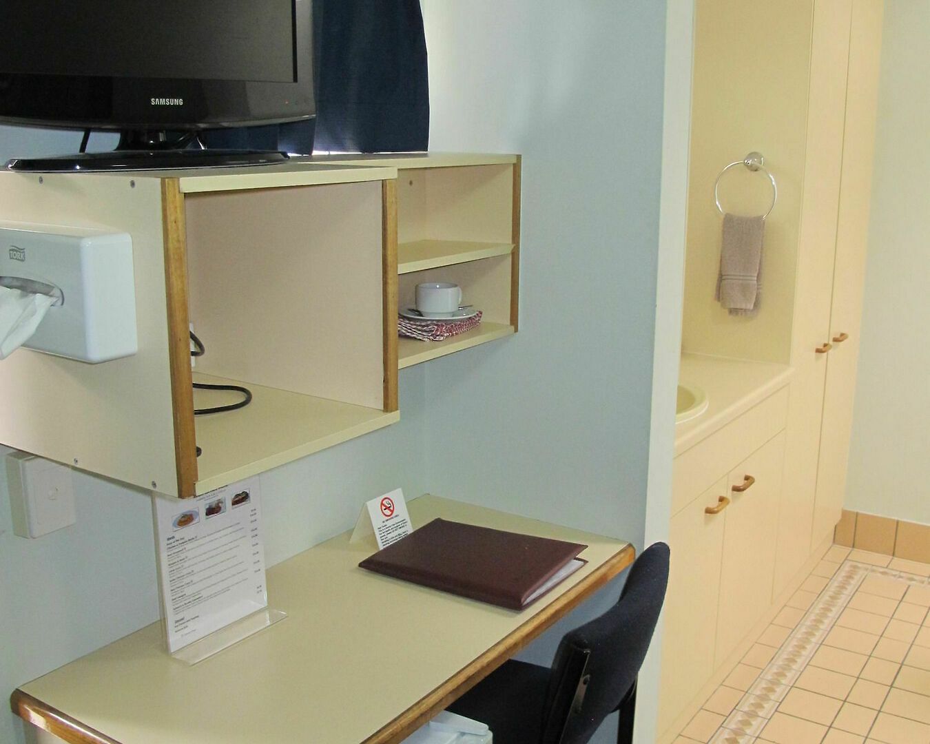 Spring Hill Hotel 3*