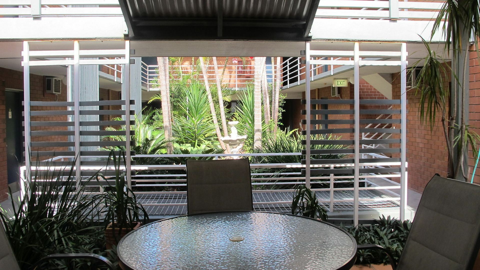 Spring Hill Hotel 3*