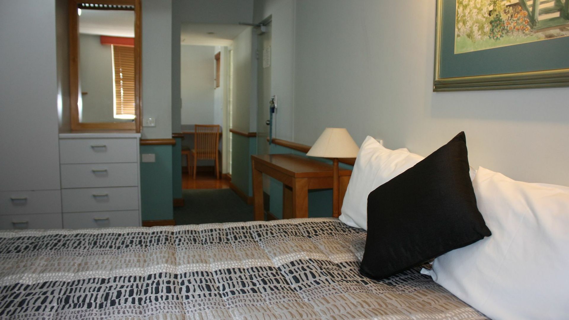 Spring Hill Hotel 3*