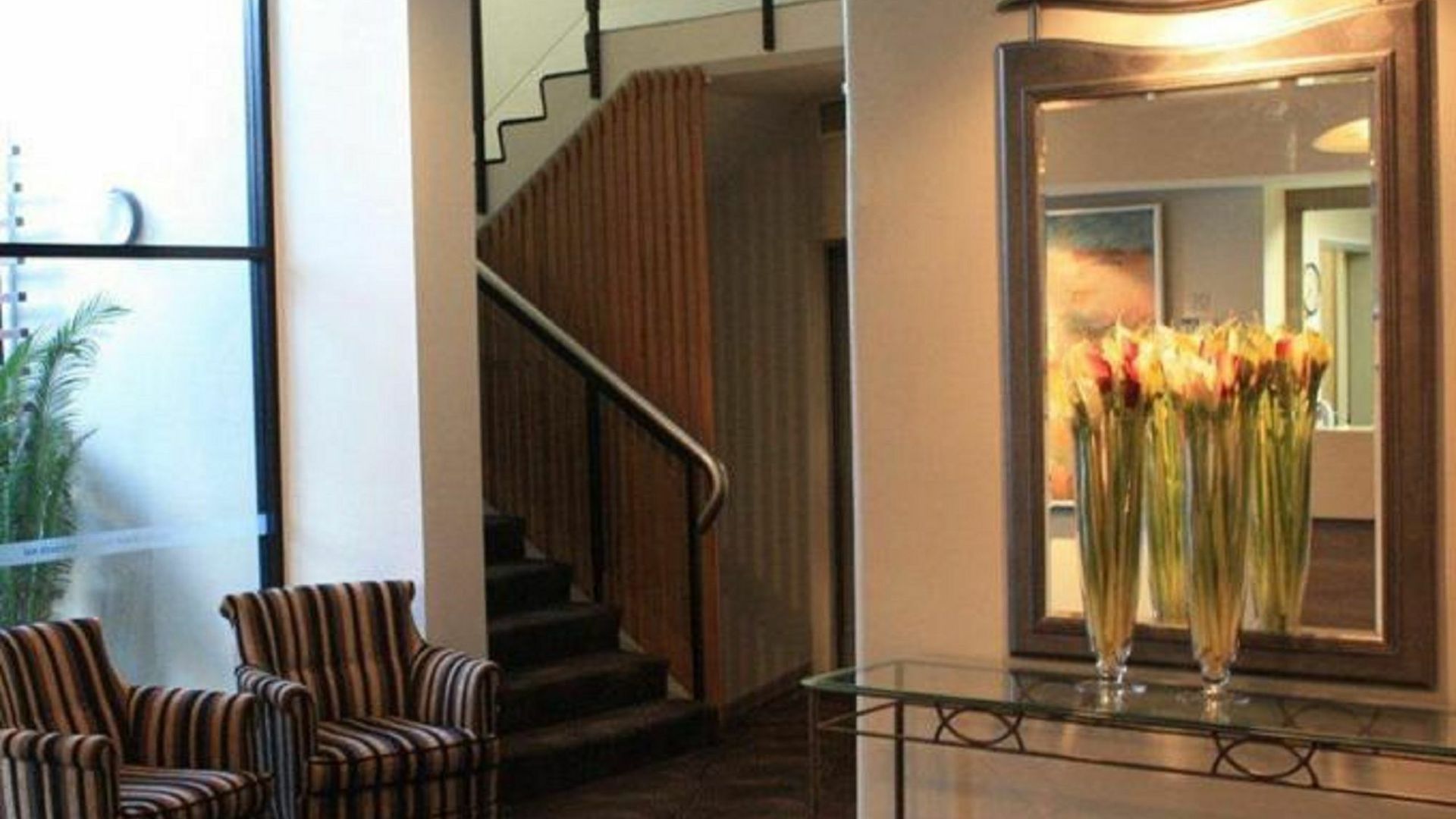 Airport International Hotel 4*