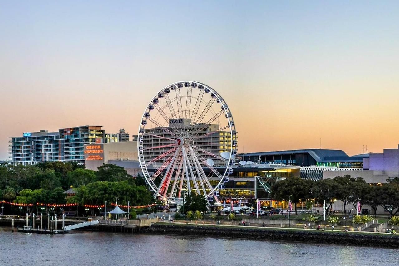 Amazing River View - 3 Bedroom - Cbd - Netflix - Fast Wifi - Carpark Apartment