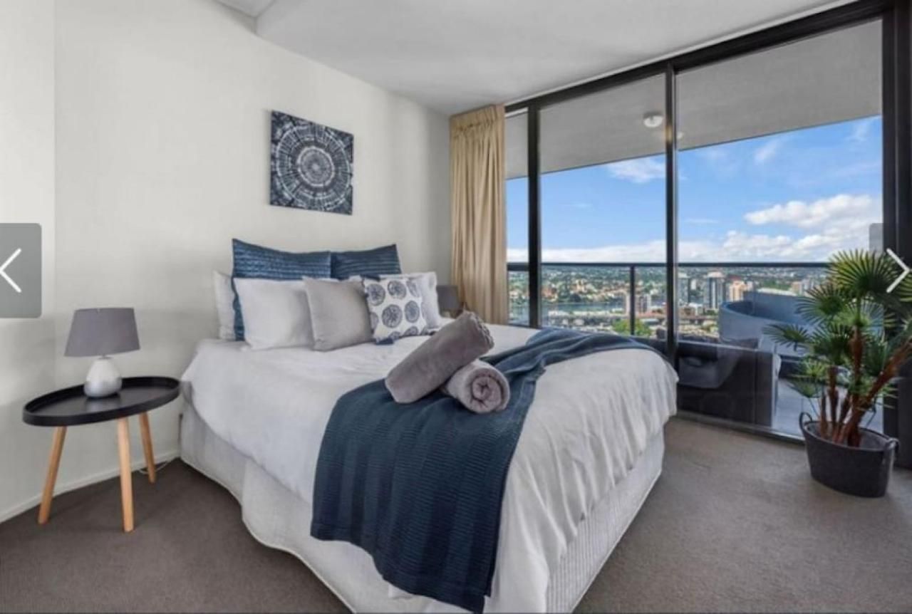Apartment Au1 - Aurora Skyscraper Cbd For Business Or Pleasure Brisbane