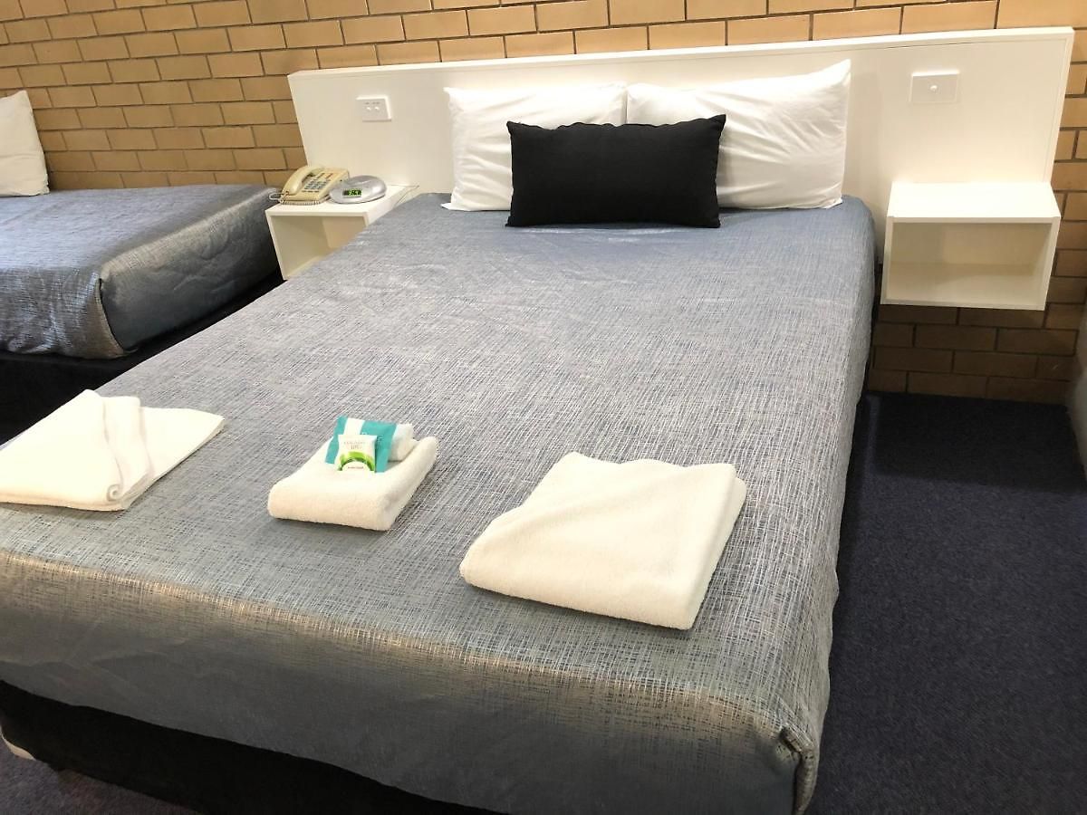 Chermside Motor 3*