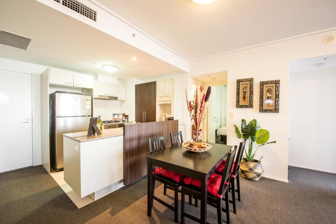 African Escape On Level 38 Brisbane