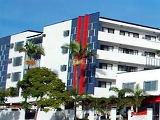 Southern Cross 4*