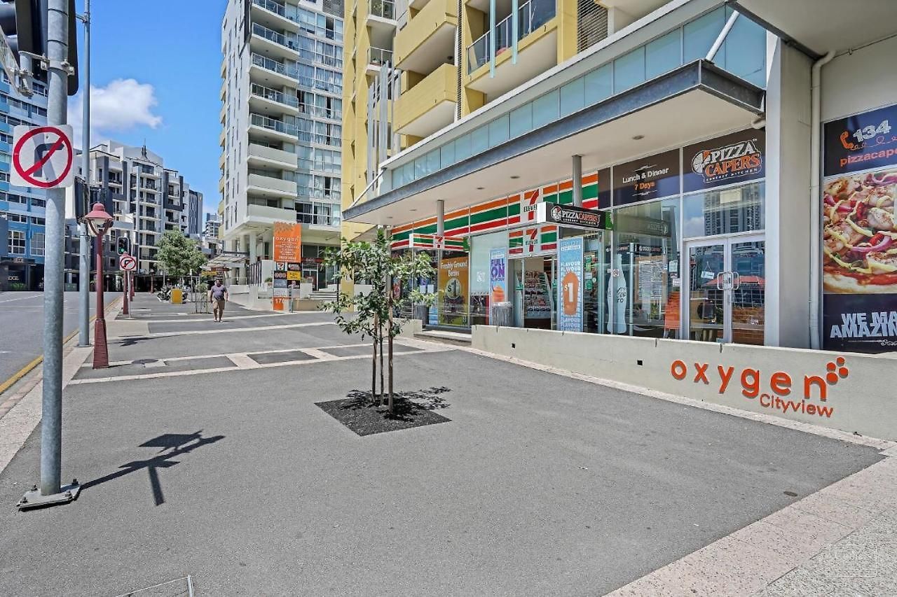 Oxygen Hotel