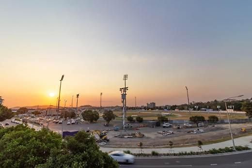 Kingsford Riverside