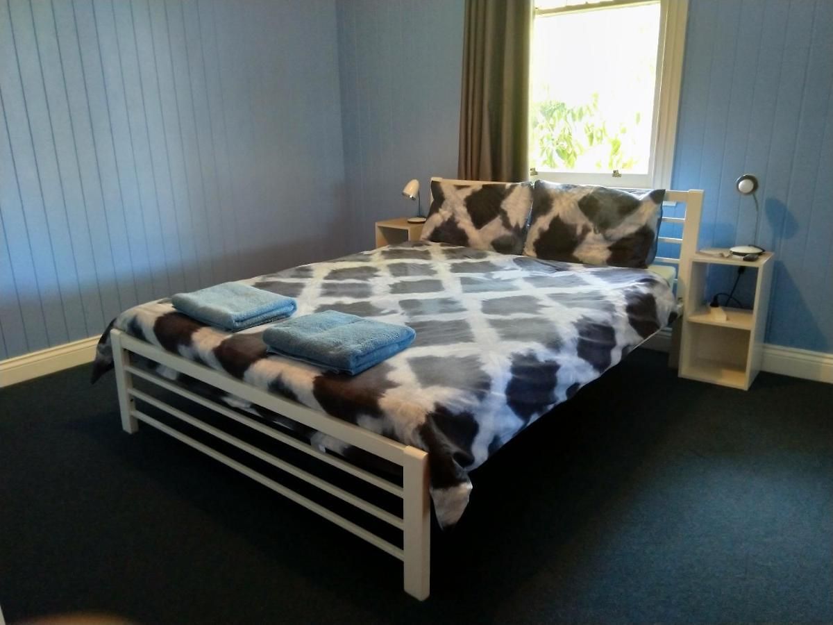 Minto Colonial 4* Brisbane
