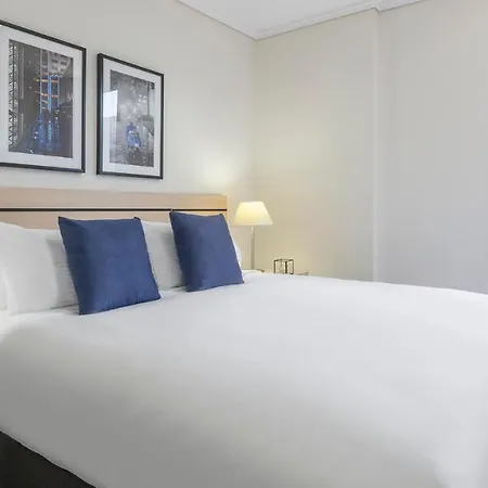 Oaks Festival Aparthotel