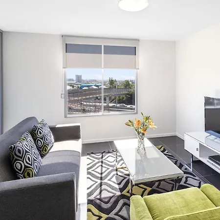 Oaks Woolloongabba