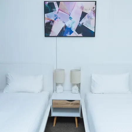 Apartment Airtrip At Woolloongabba Brisbane