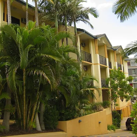 Saphire Resort