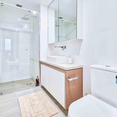 Apartment Kozyguru Fortitude Valley High Level 2 Bed + Free Parking Qfv179-2612 *