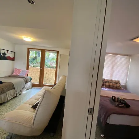 Guest house Cosy Units Convenient Fit All Needs Brisbane