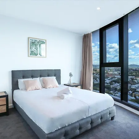 Fv By Serain Residences 3*